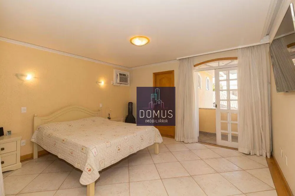 Casa, 6 quartos, 610 m² - Foto 2