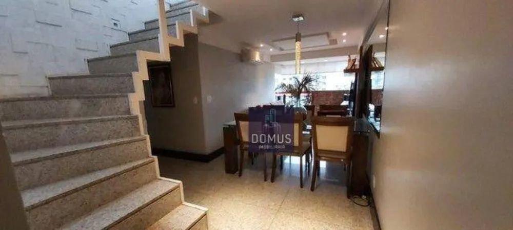 Cobertura, 3 quartos, 250 m² - Foto 1
