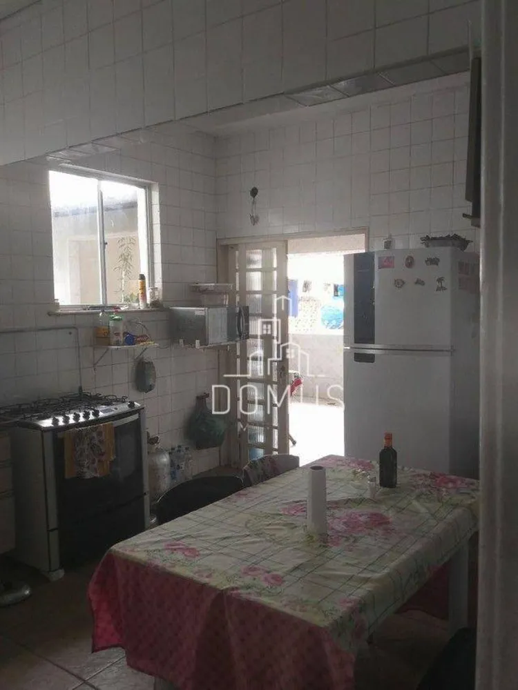 Casa, 3 quartos, 130 m² - Foto 3