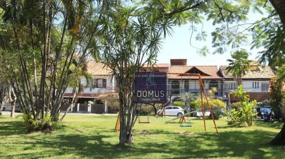 Casa, 4 quartos, 240 m² - Foto 18