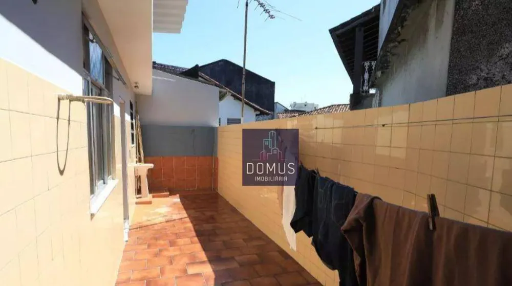 Casa, 4 quartos, 240 m² - Foto 17
