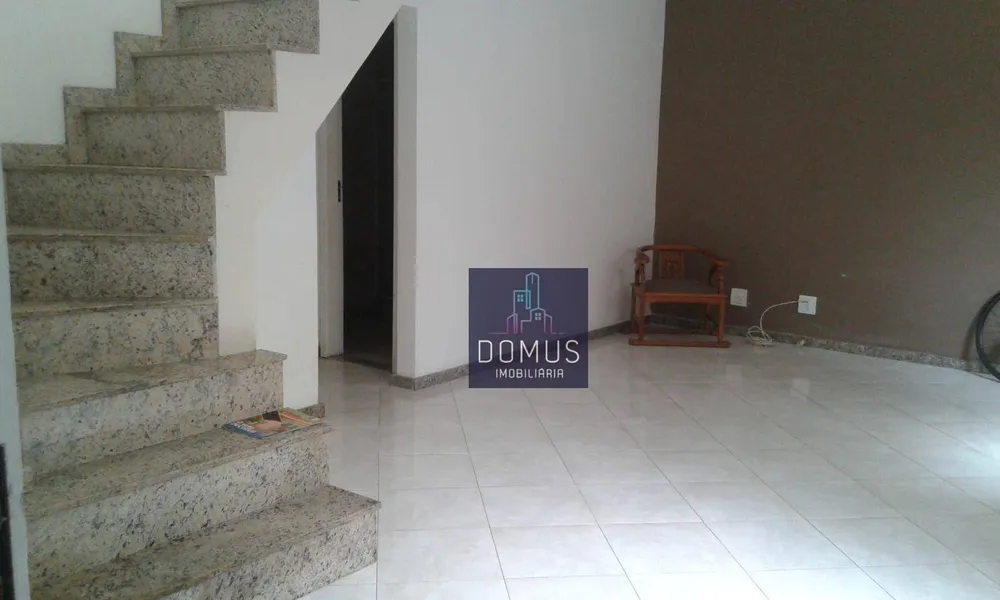 Casa, 3 quartos, 130 m² - Foto 1