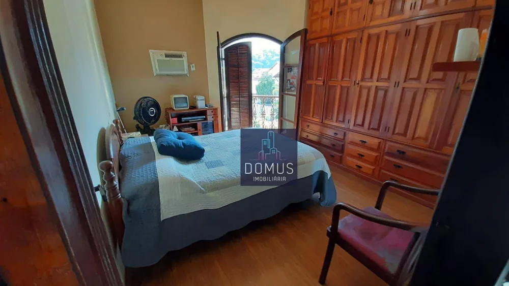 Casa, 6 quartos, 363 m² - Foto 4