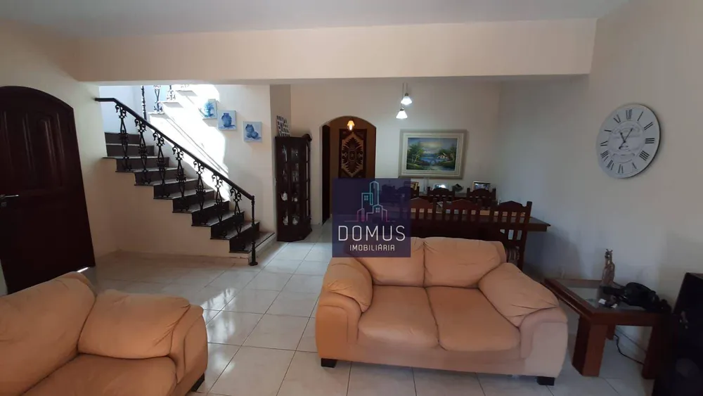 Casa, 6 quartos, 363 m² - Foto 2