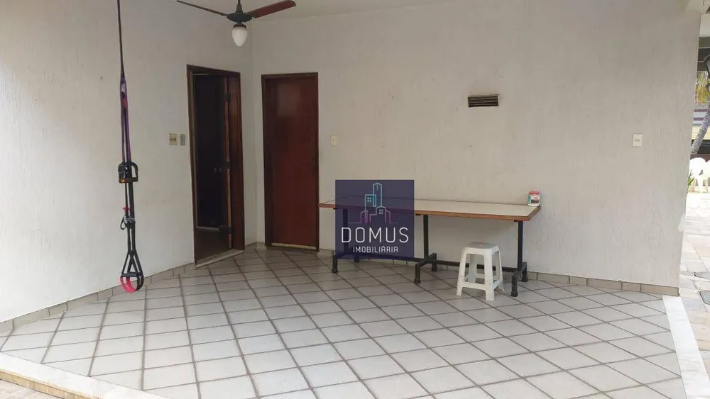 Casa, 5 quartos, 371 m² - Foto 2