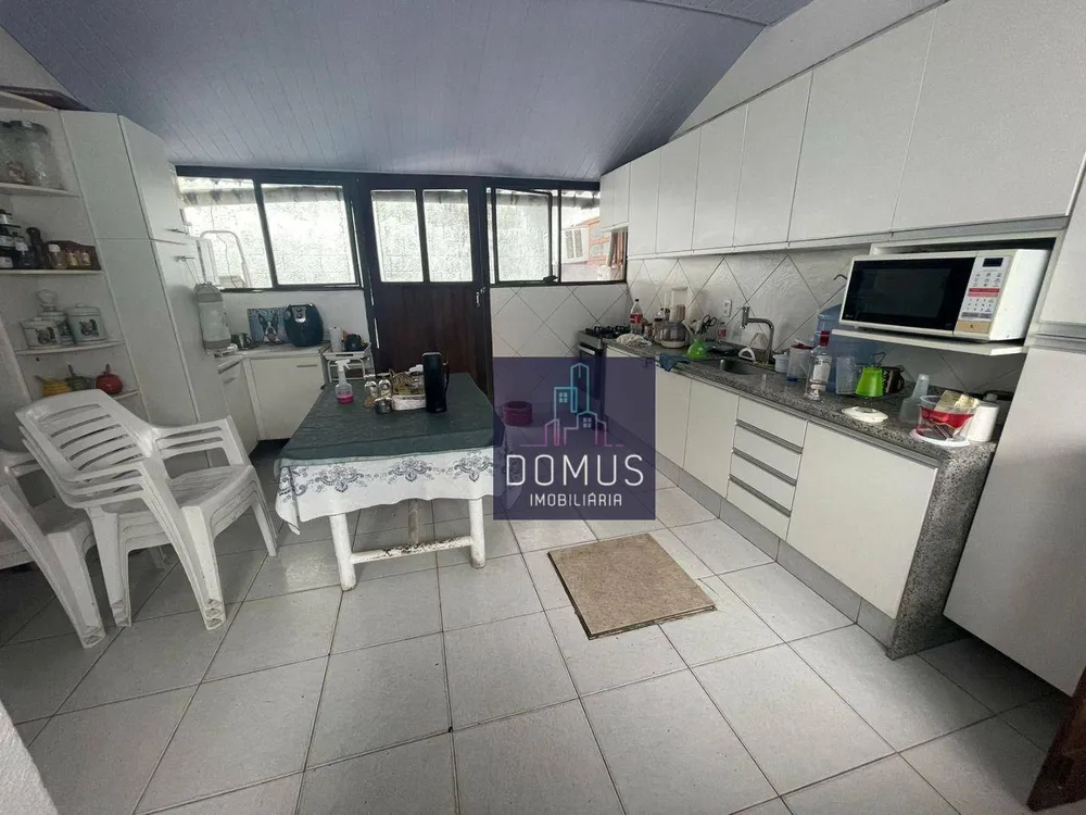 Casa, 4 quartos, 290 m² - Foto 11