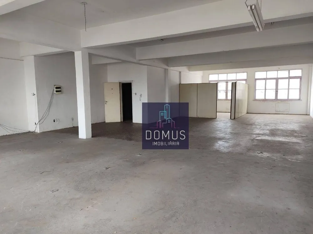 Sala-Conjunto, 200 m² - Foto 1