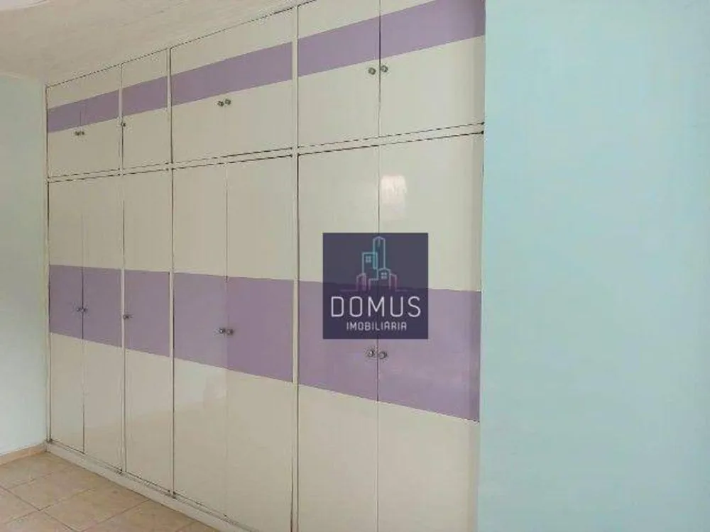 Casa, 4 quartos, 260 m² - Foto 11