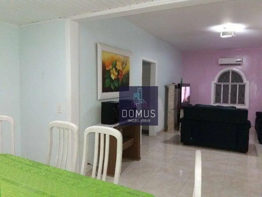 Casa, 4 quartos, 260 m² - Foto 9