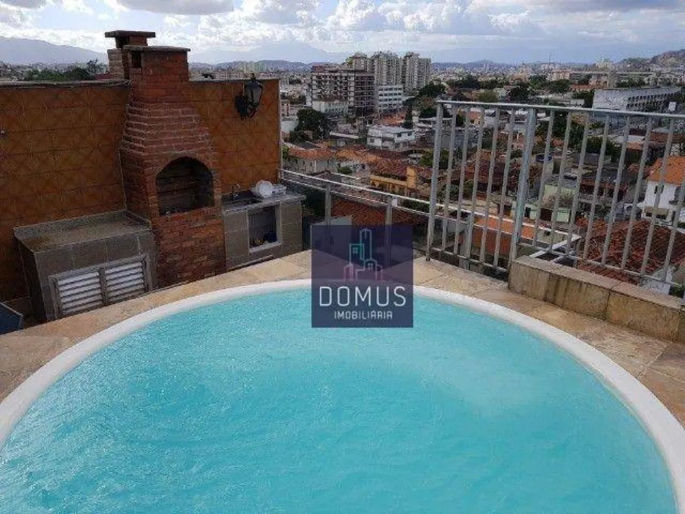 Cobertura, 3 quartos, 245 m² - Foto 1