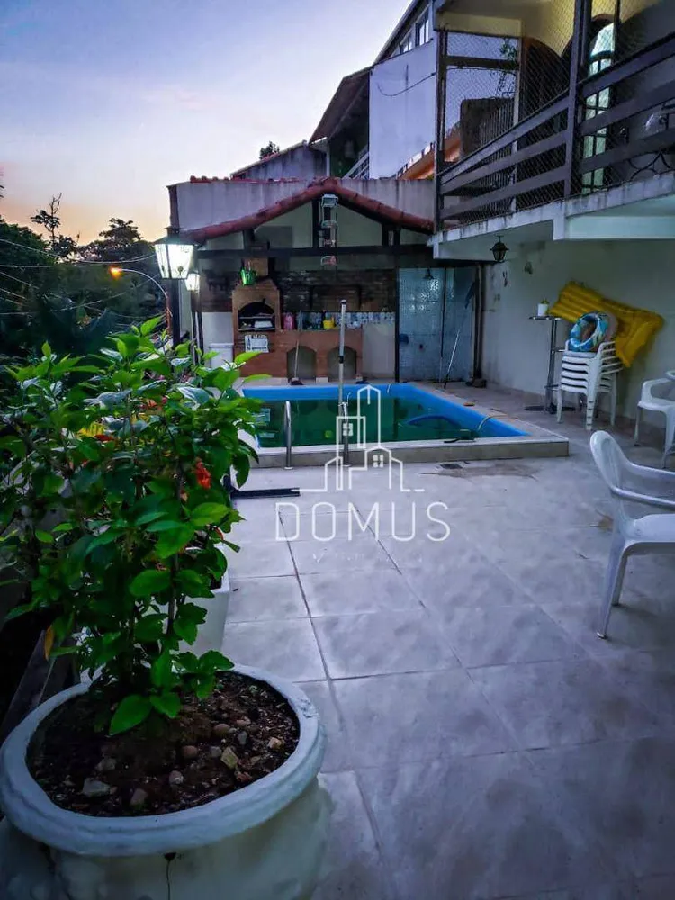 Casa, 4 quartos, 230 m² - Foto 14