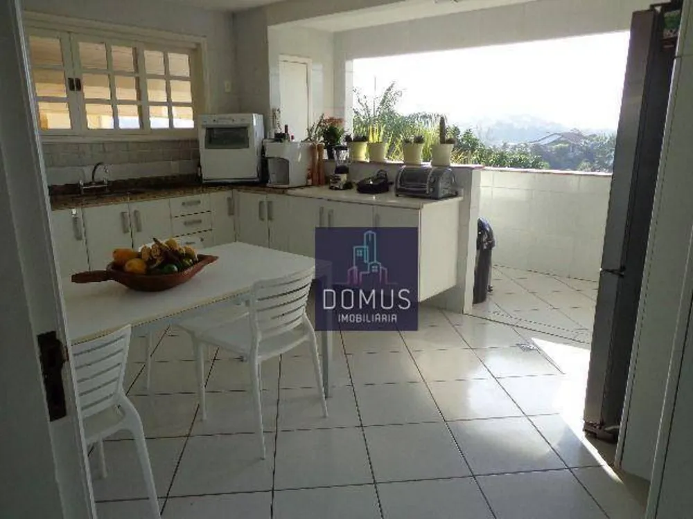 Casa, 6 quartos, 600 m² - Foto 17