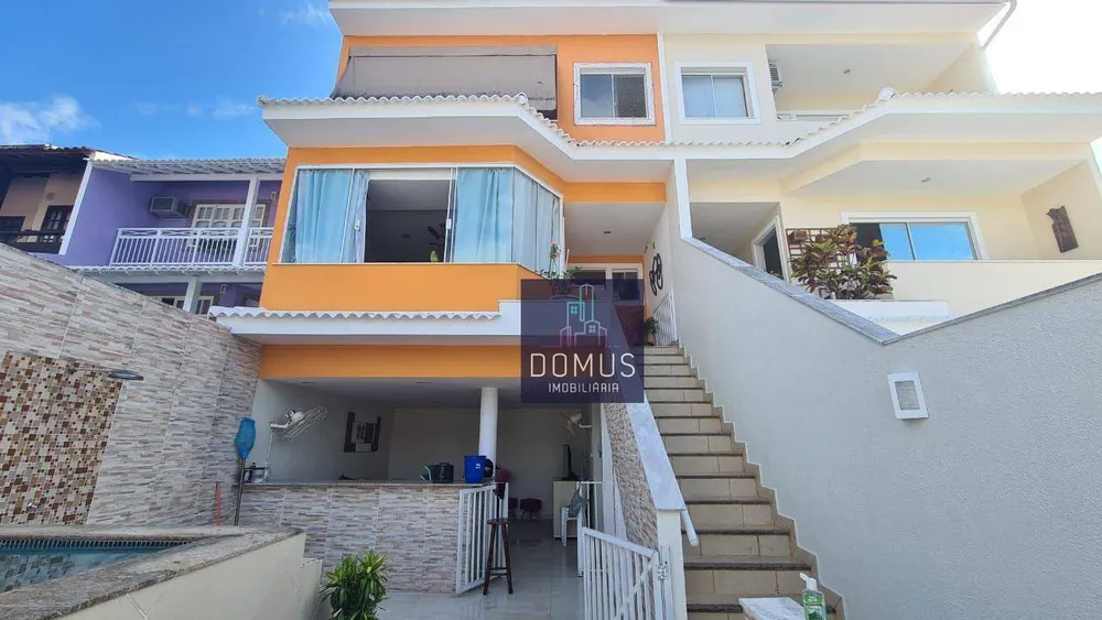 Casa, 4 quartos, 210 m² - Foto 1