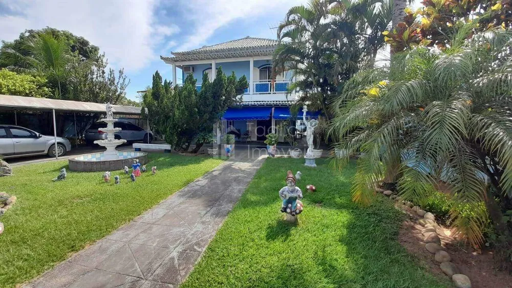 Casa, 4 quartos, 277 m² - Foto 1
