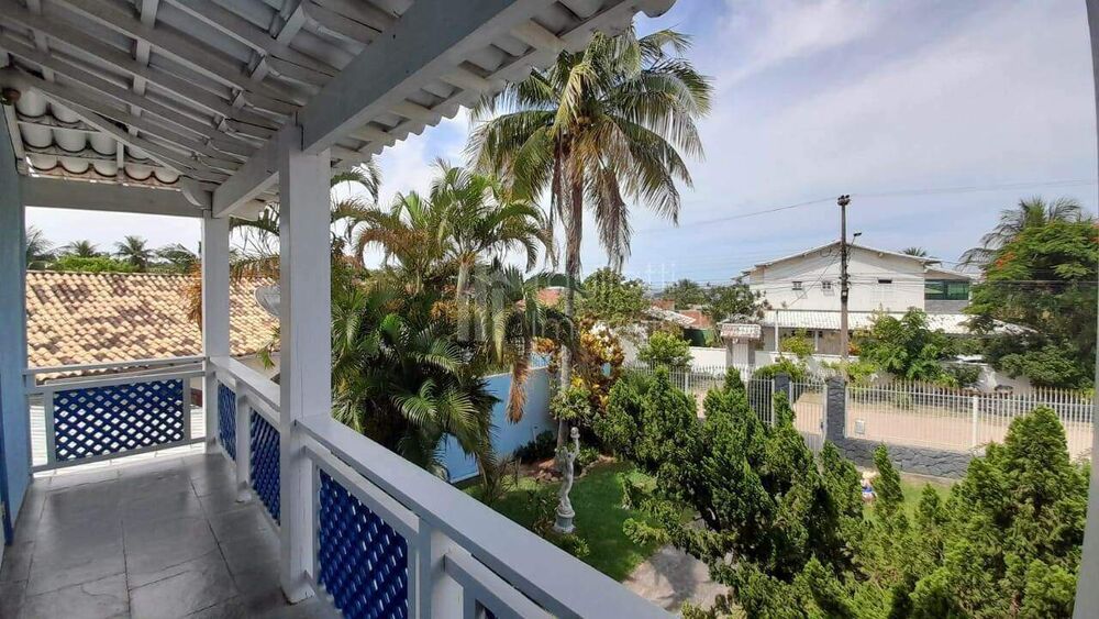 Casa à venda com 4 quartos, 277m² - Foto 4