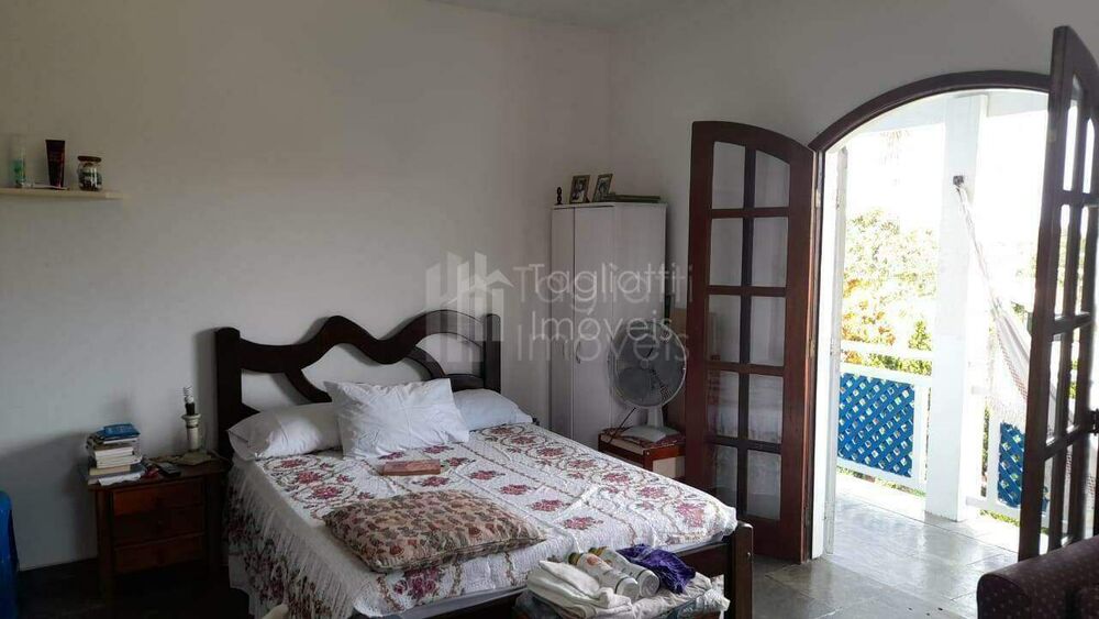 Casa à venda com 4 quartos, 277m² - Foto 25