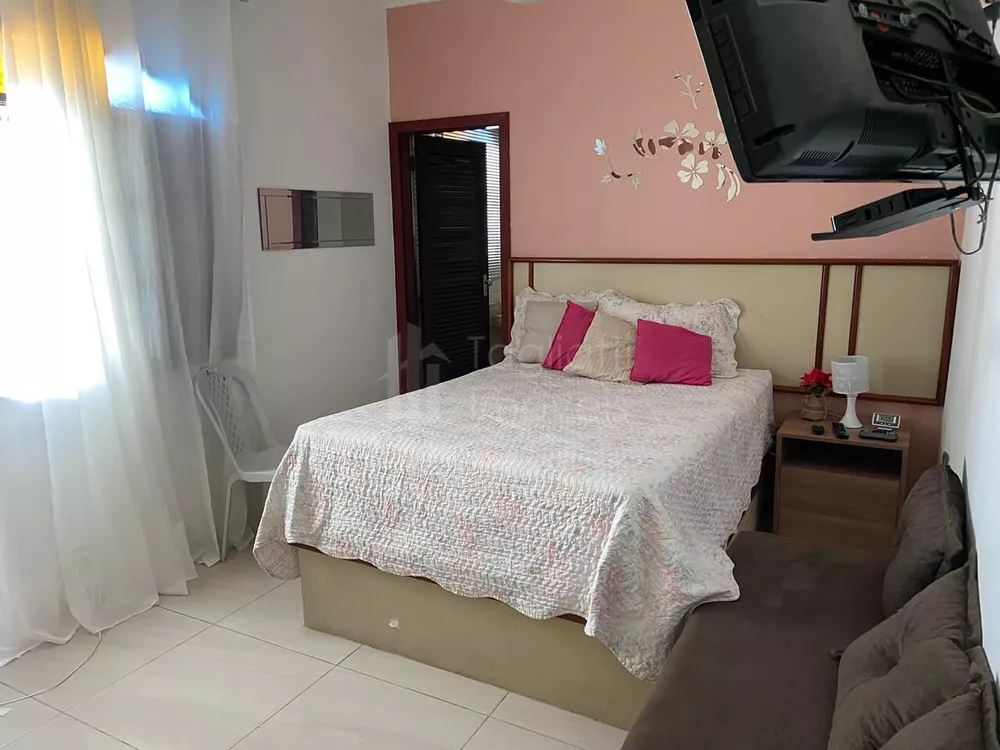 Casa, 4 quartos, 245 m² - Foto 11