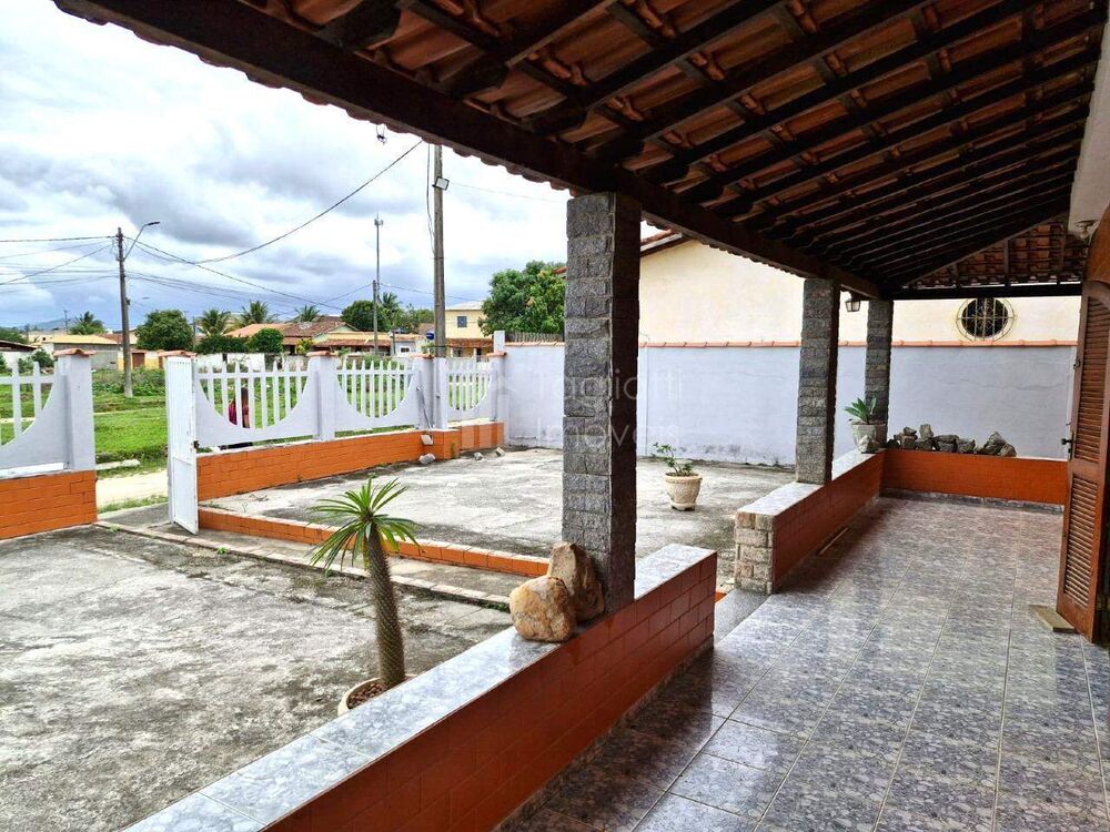 Casa para alugar com 2 quartos, 450m² - Foto 4