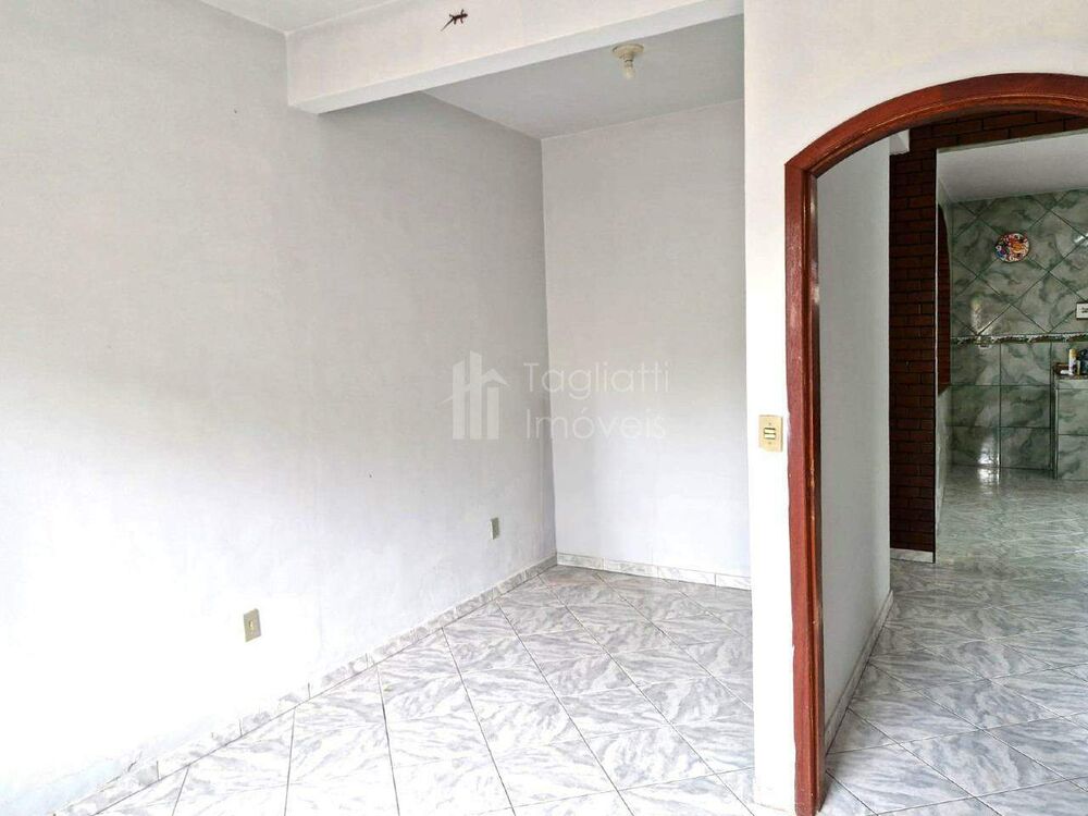 Casa para alugar com 2 quartos, 450m² - Foto 10