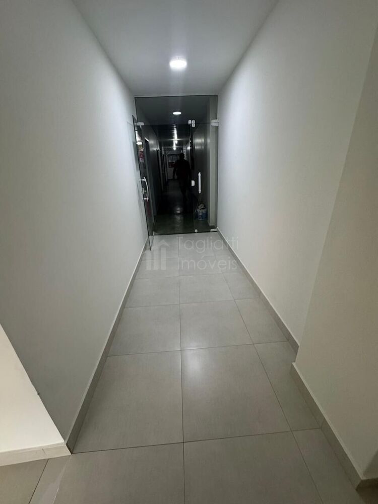 Prédio Inteiro para alugar, 60m² - Foto 2
