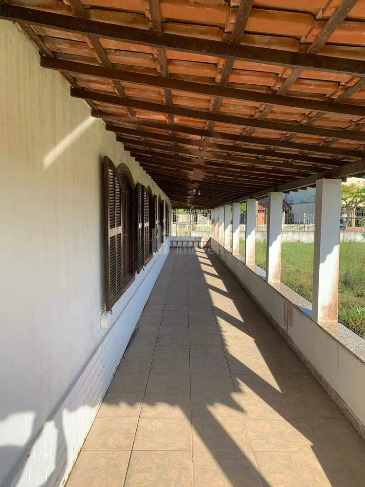 Casa, 5 quartos, 330 m² - Foto 9