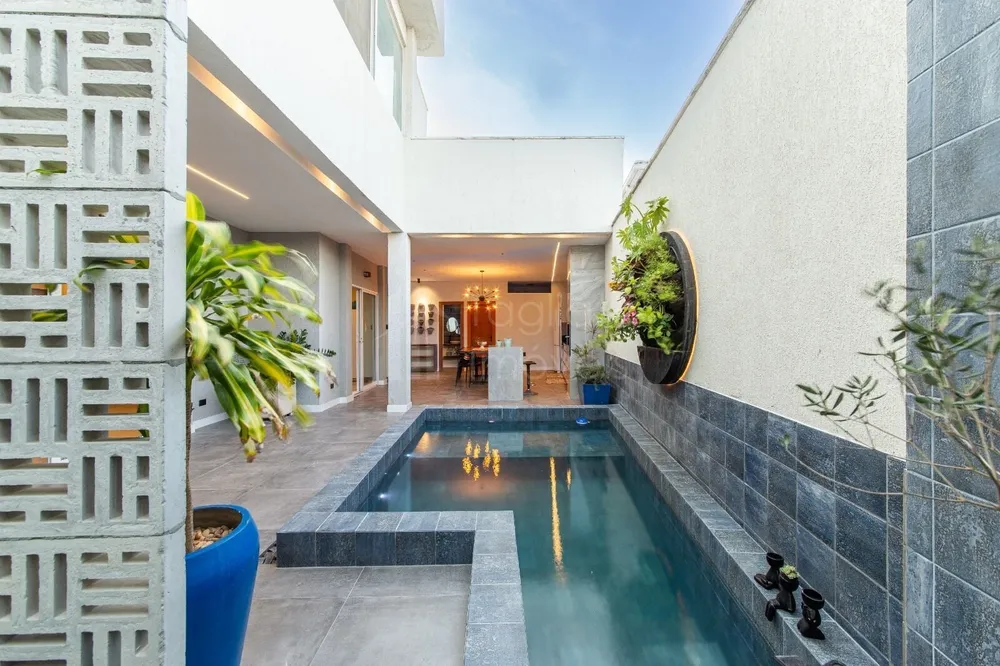 Casa, 6 quartos, 260 m² - Foto 9