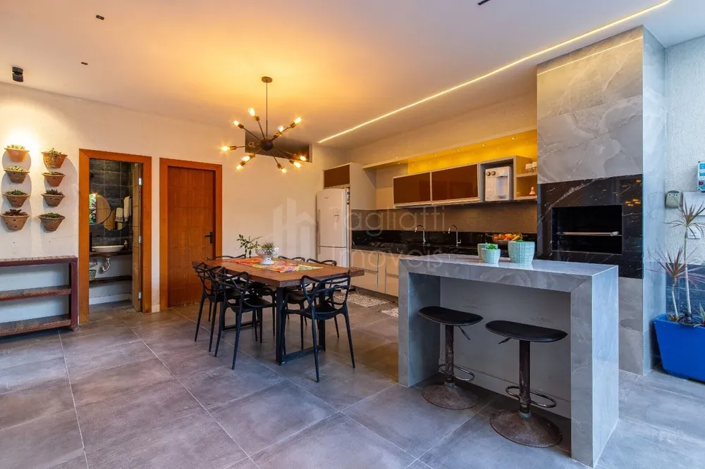 Casa, 6 quartos, 260 m² - Foto 10