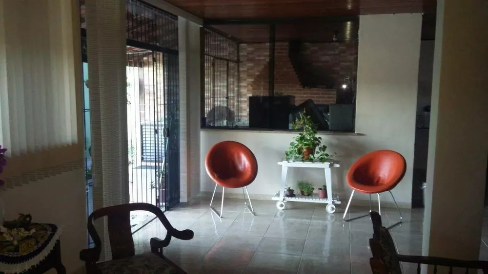 Casa, 4 quartos, 285 m² - Foto 7