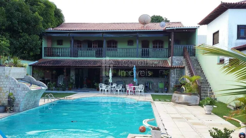 Casa, 4 quartos, 285 m² - Foto 1