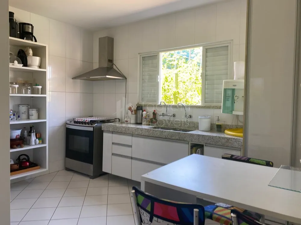 Casa, 4 quartos, 200 m² - Foto 13