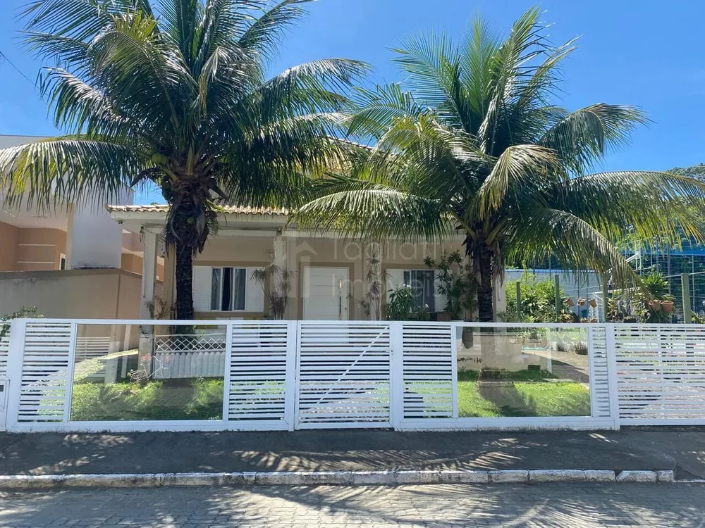 Casa, 4 quartos, 200 m² - Foto 1