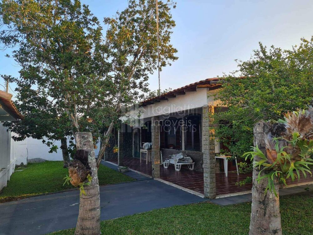 Casa à venda com 6 quartos, 750m² - Foto 8
