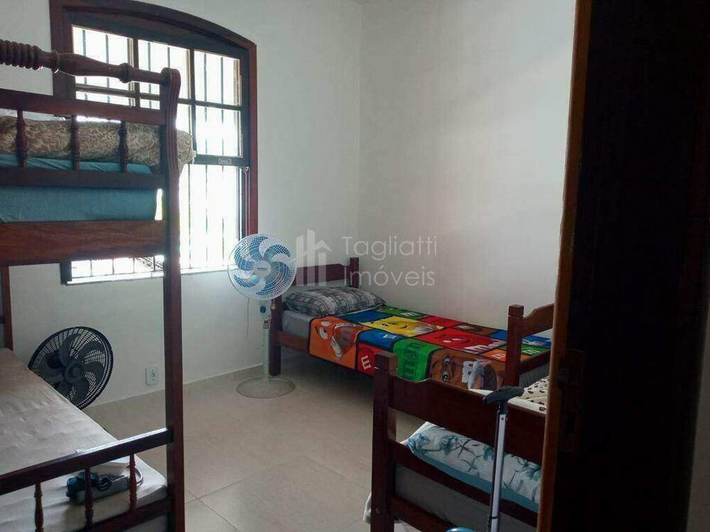 Casa à venda com 6 quartos, 750m² - Foto 14
