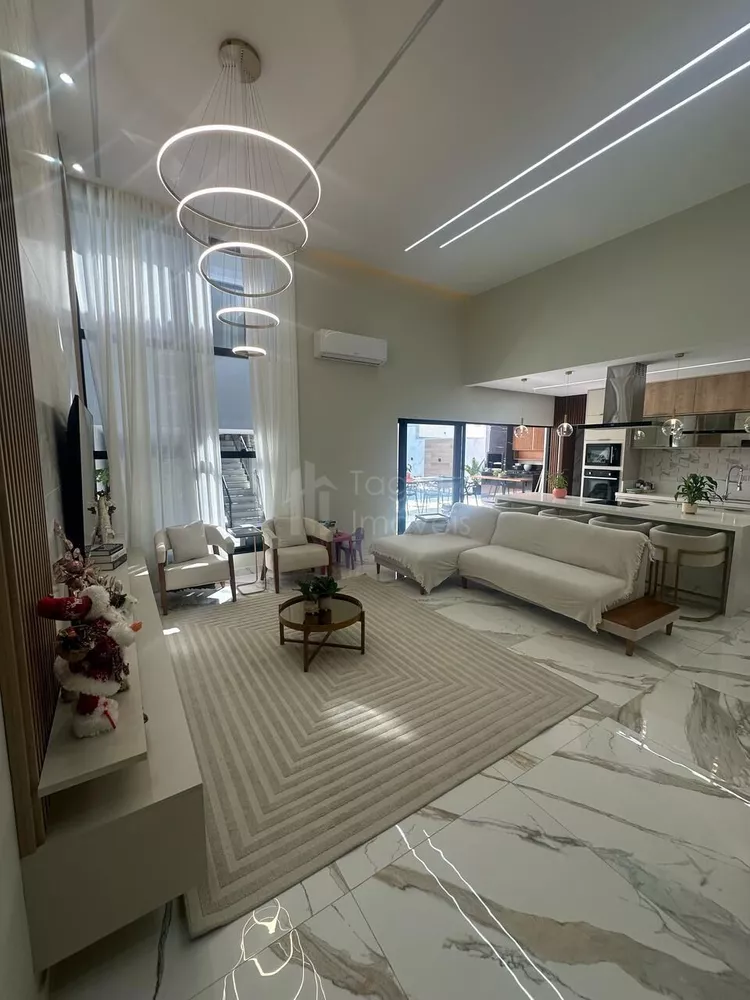 Casa, 4 quartos, 200 m² - Foto 1