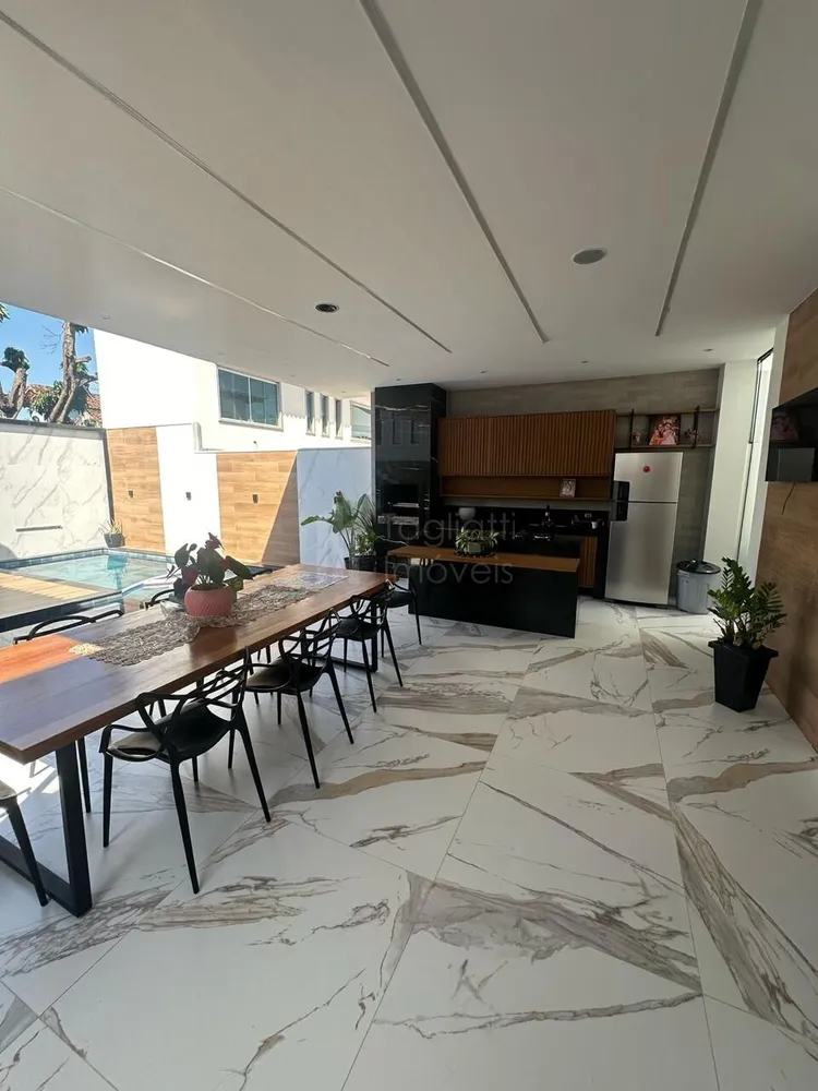 Casa, 4 quartos, 200 m² - Foto 40