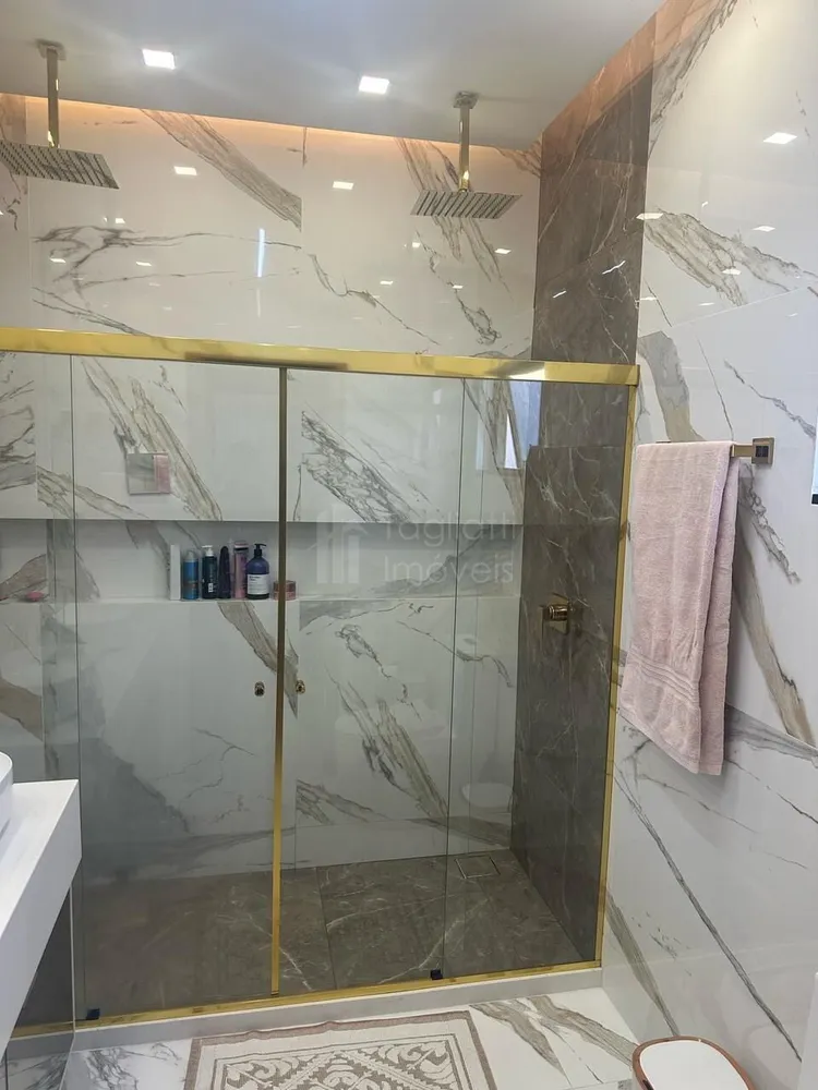 Casa, 4 quartos, 200 m² - Foto 14