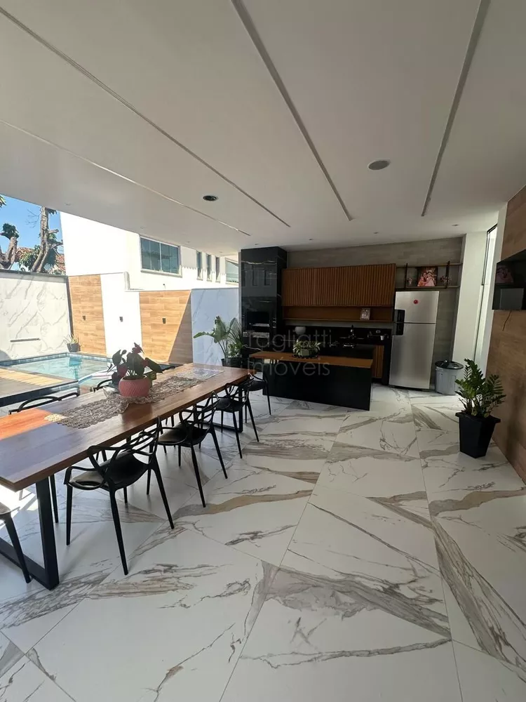 Casa, 4 quartos, 200 m² - Foto 5
