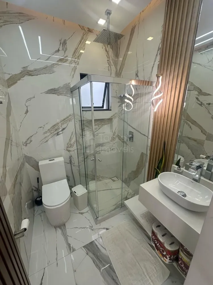 Casa, 4 quartos, 200 m² - Foto 31