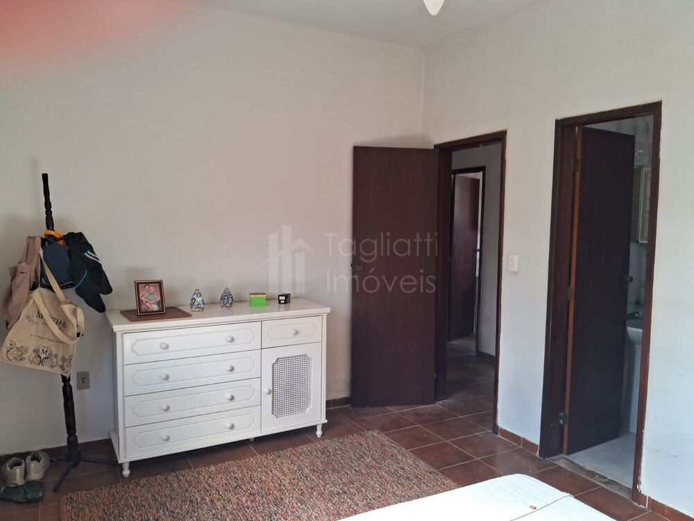 Casa à venda com 3 quartos, 130m² - Foto 3