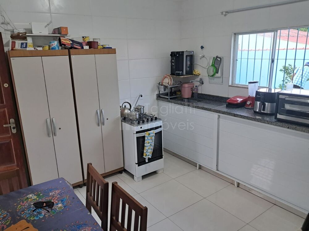 Casa à venda com 2 quartos, 100m² - Foto 4