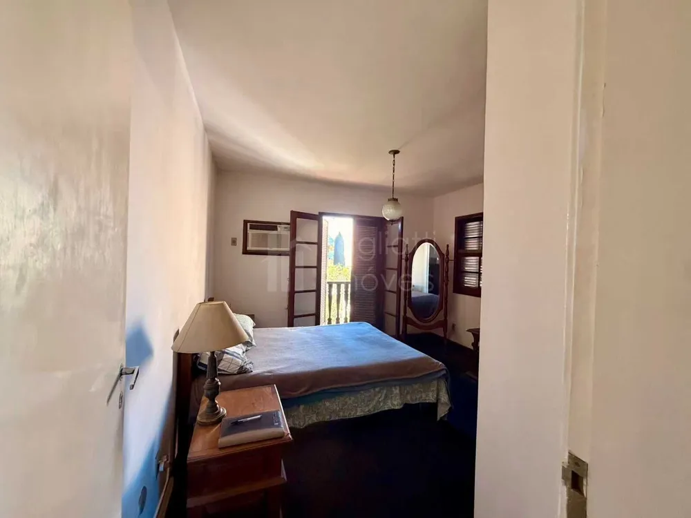 Casa, 5 quartos, 228 m² - Foto 10