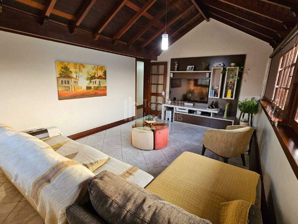 Casa à venda com 5 quartos, 1200m² - Foto 16