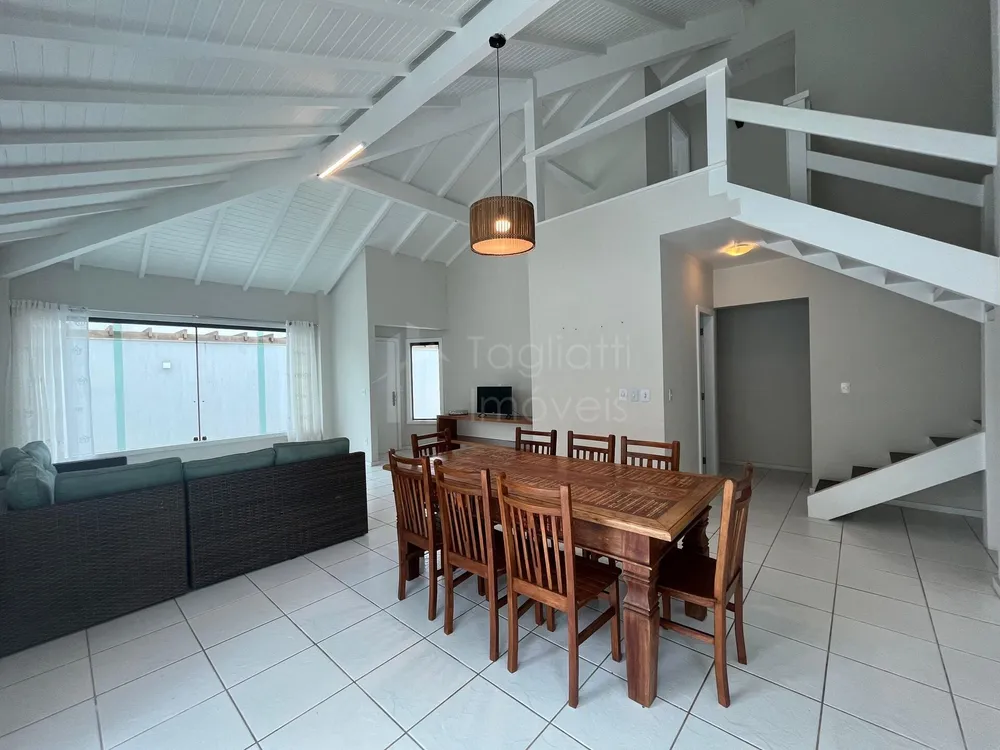 Casa, 4 quartos, 200 m² - Foto 9