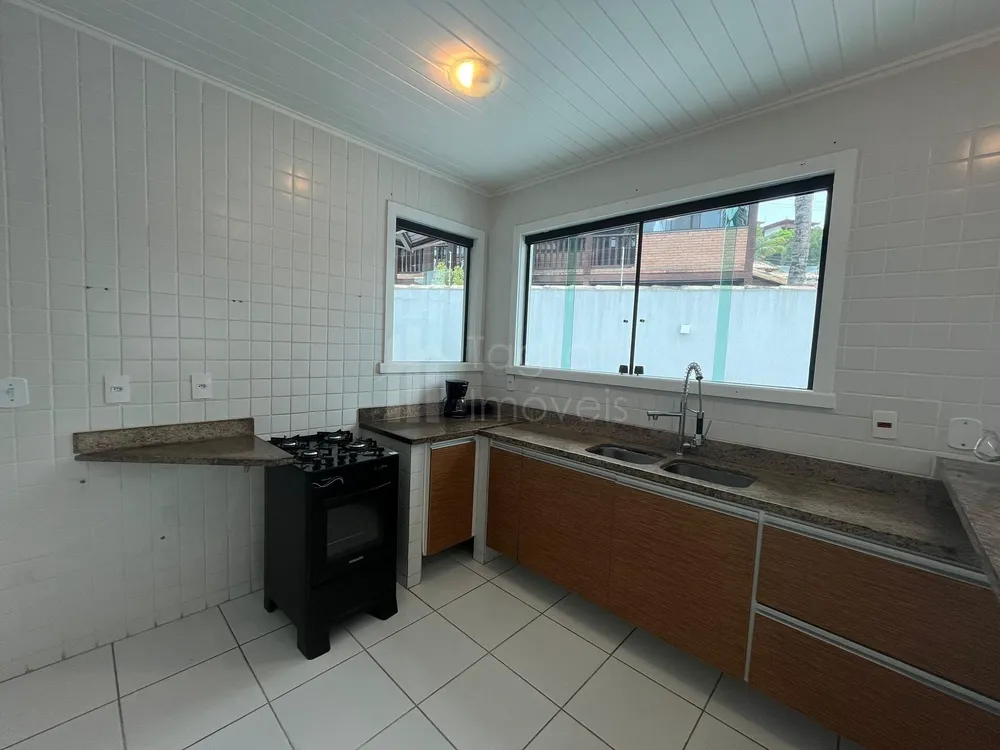 Casa, 4 quartos, 200 m² - Foto 13