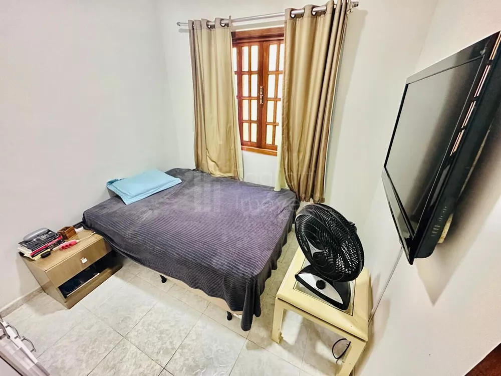 Casa, 4 quartos, 200 m² - Foto 13