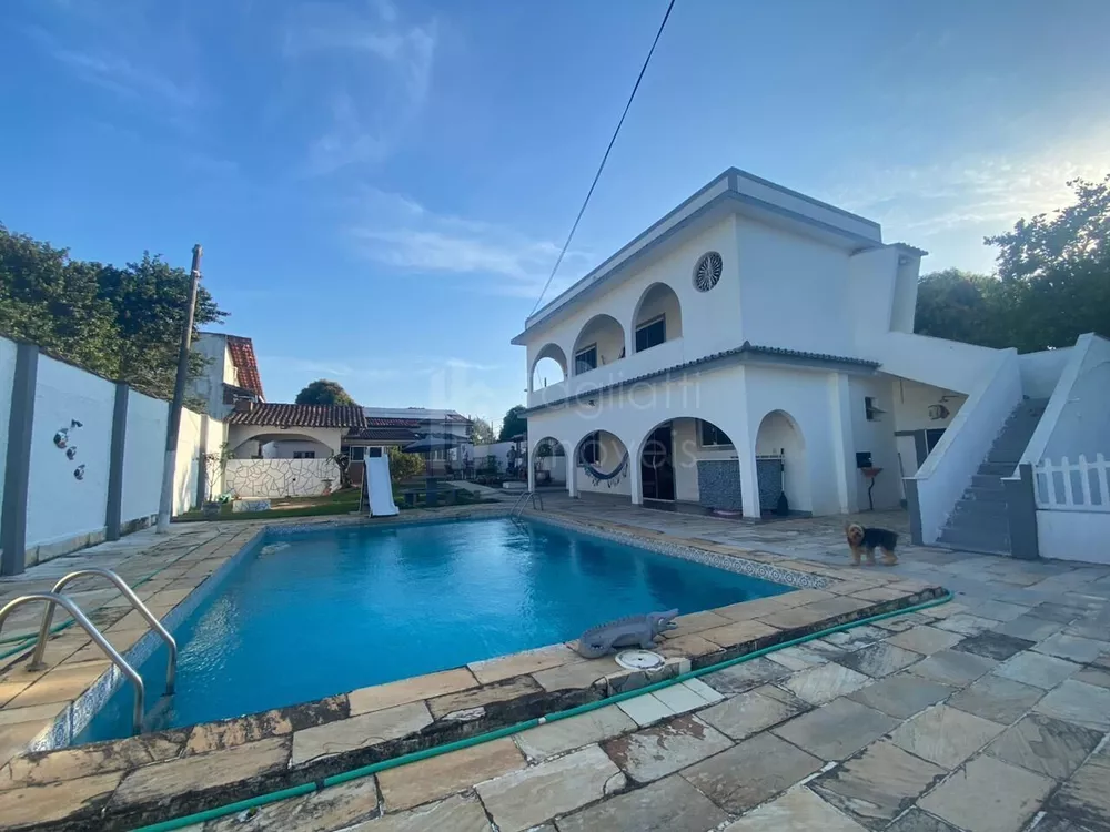 Casa, 6 quartos, 400 m² - Foto 1