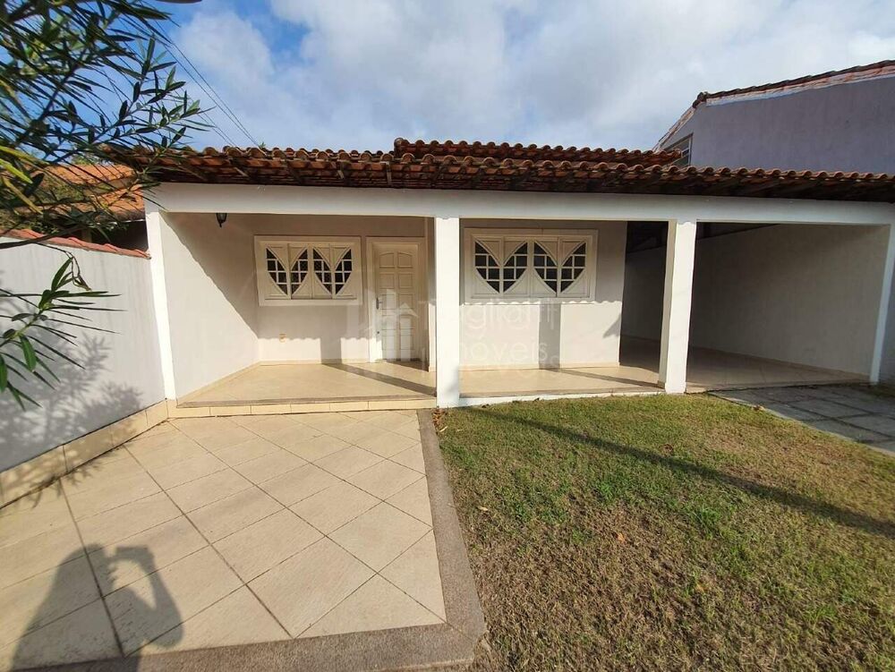 Casa de Condomínio à venda com 2 quartos, 180m² - Foto 1