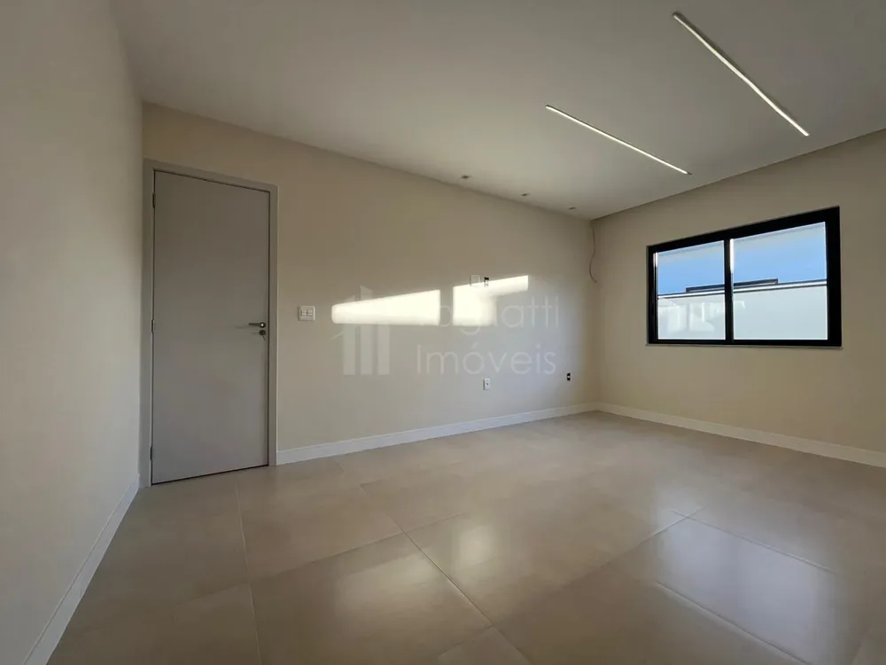 Casa, 3 quartos, 207 m² - Foto 23