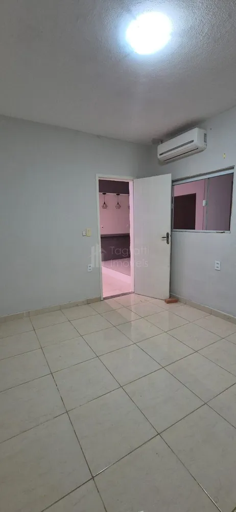 Casa, 3 quartos, 240 m² - Foto 10