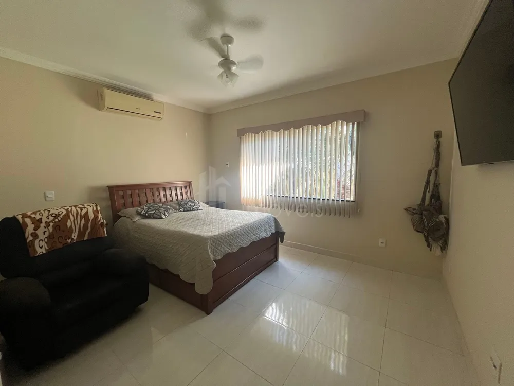 Casa, 3 quartos, 200 m² - Foto 28
